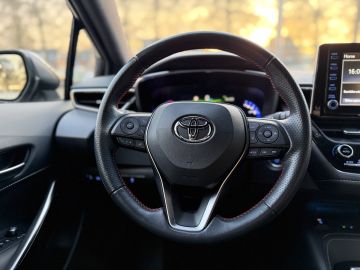 Toyota Corolla Touring Sports